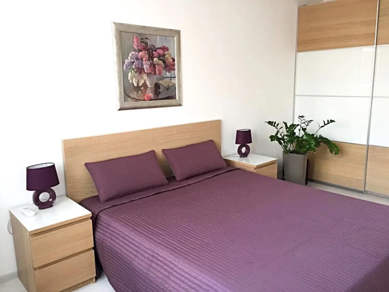 Двухкомнатные Апартаменты Люкс возле Липового Парка