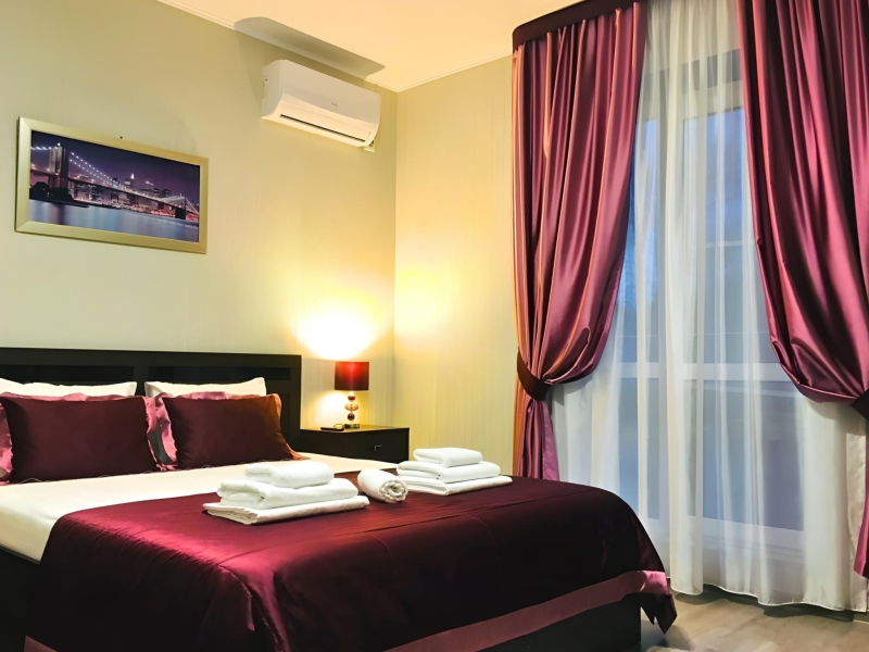 Апартаменты SimSim на Тюльпанов (2)