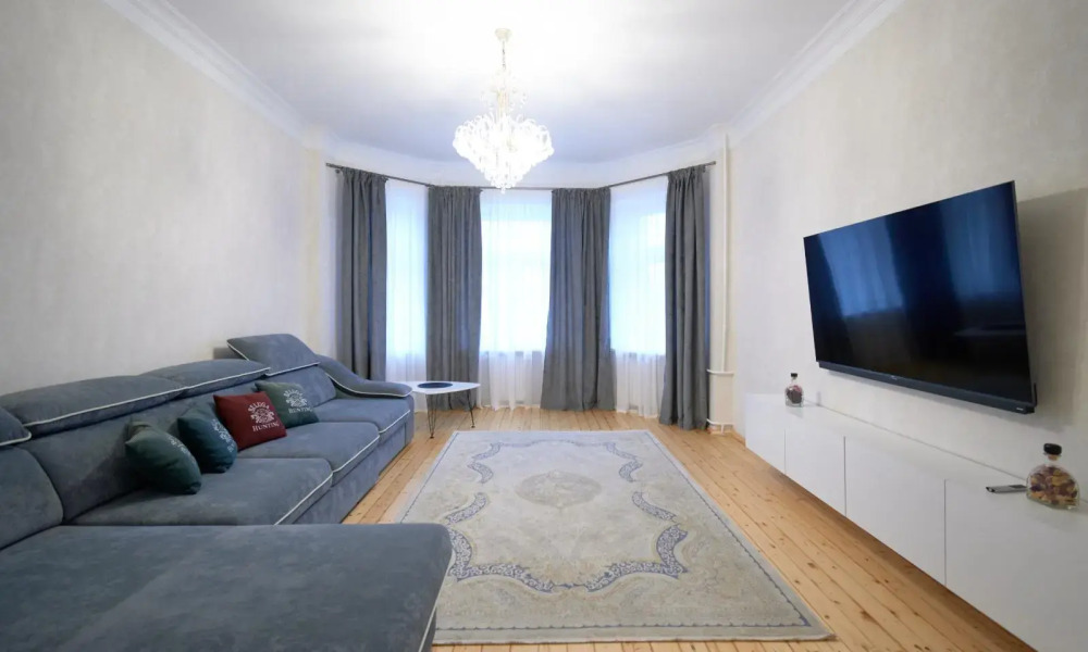 Апартаменты Apartment near train station