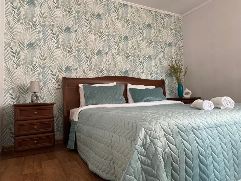 Апартаменты Уютные двухкомнатные на Квартале