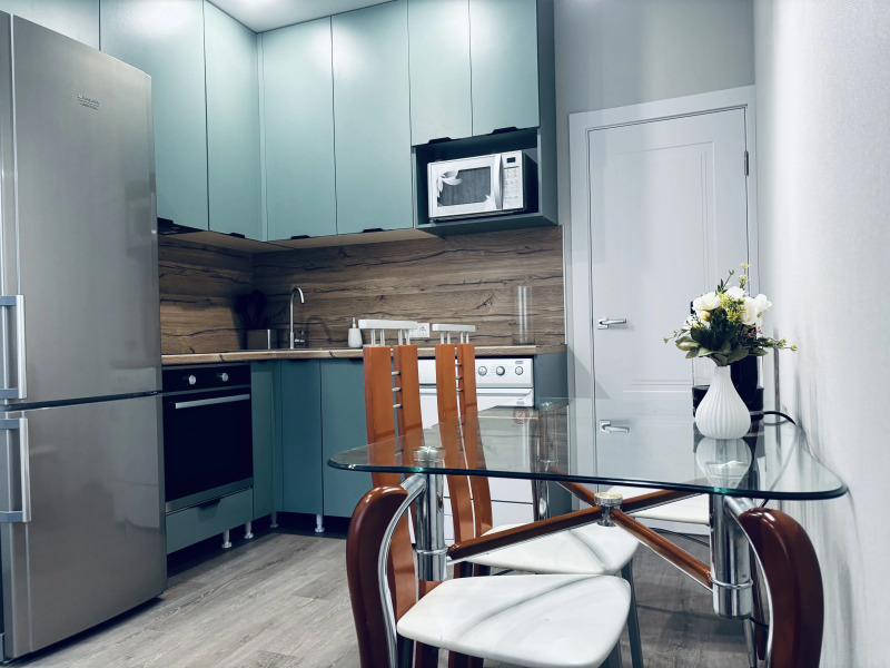 Квартира на Ямашева 102а