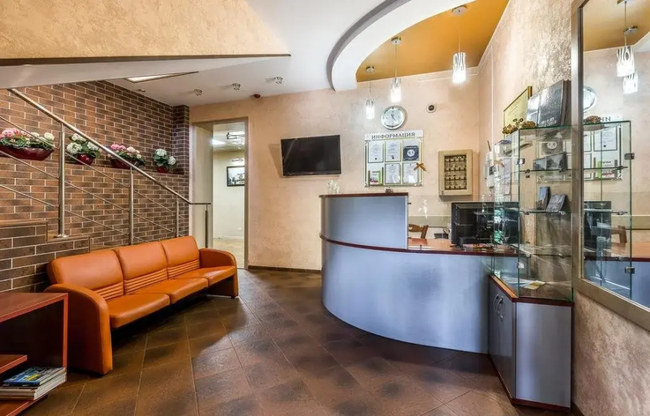 Отель Браво Люкс