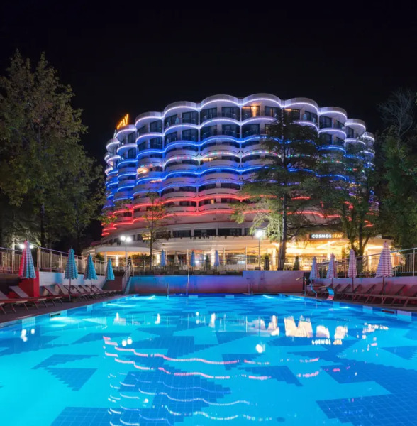 Отель Cosmos Stay Le Rond Sochi 4*