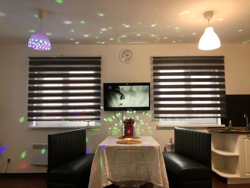 Частный дом Праздничный Коттедж в Центре Города