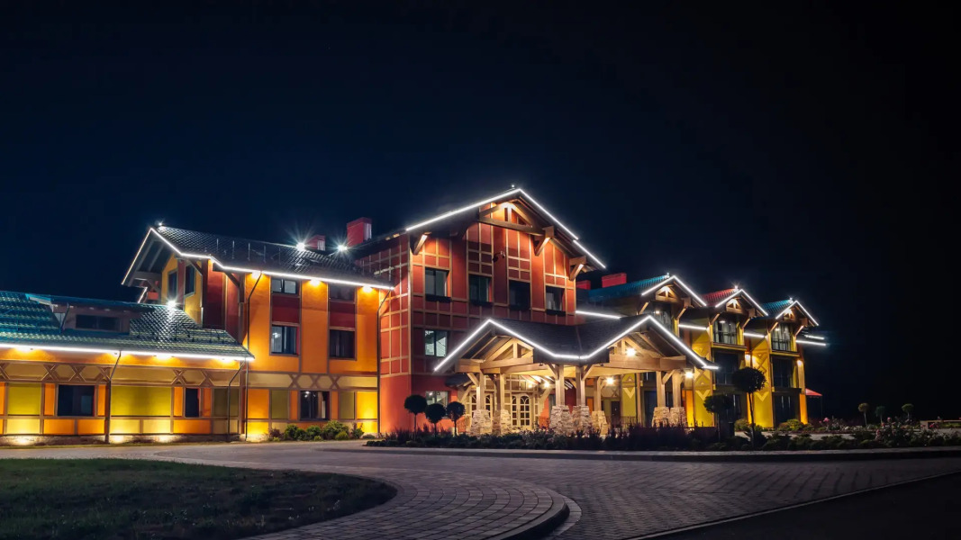 Парк-Отель Яркий