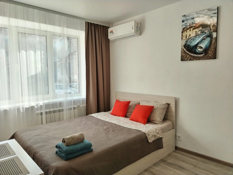 Апартаменты Уютная студия возле ЖД вокзала