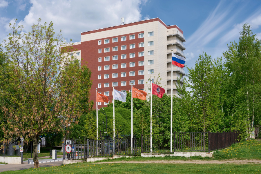 Отель Marins Park Hotel Москва Пражская