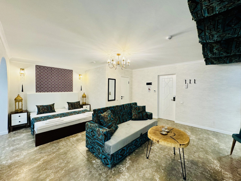 Отель История