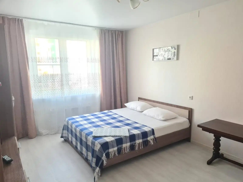 Apartments HomeHotel on Korablestroitelej avenue, bld. 62/1