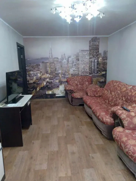 Квартира 3-к Мира 26