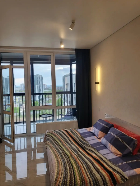 Квартира Видовая Студия 25 кв.м. 10/10 с дизайнерским ремонтом