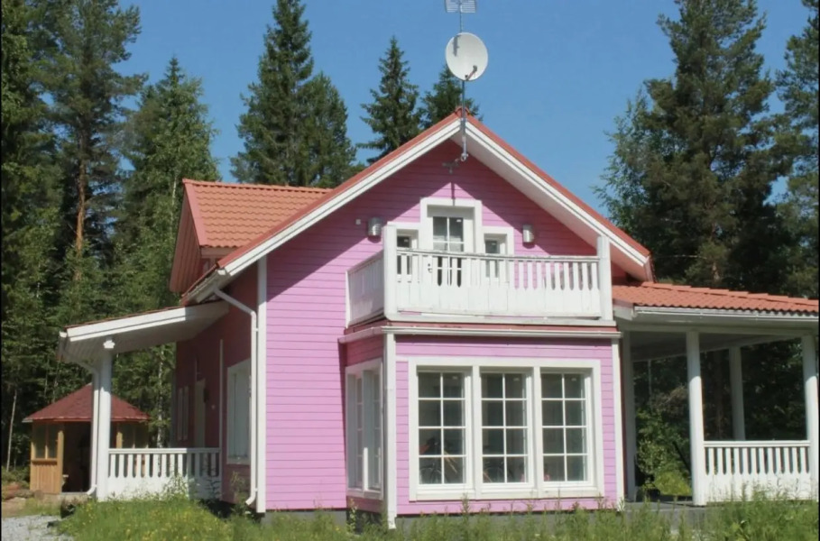 Частный Дом Коттедж с Тремя Спальнями