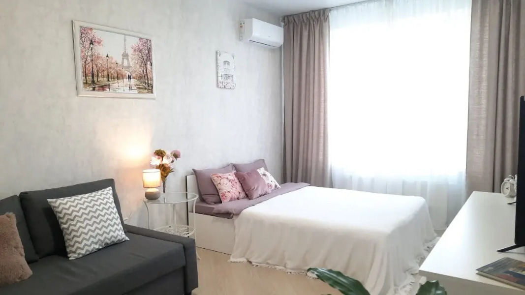 Квартира "Билет в Париж" рядом с парком Галицкого. Сеть Мята