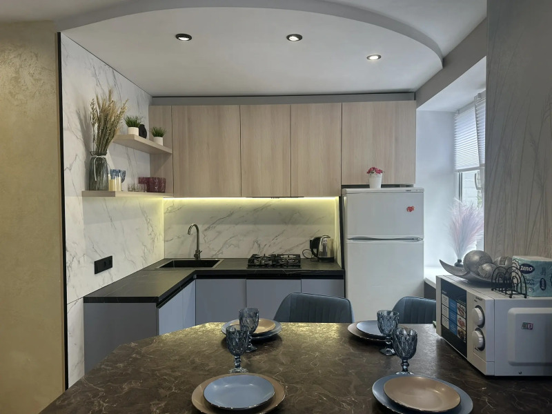 Апартаменты на Волковича 16