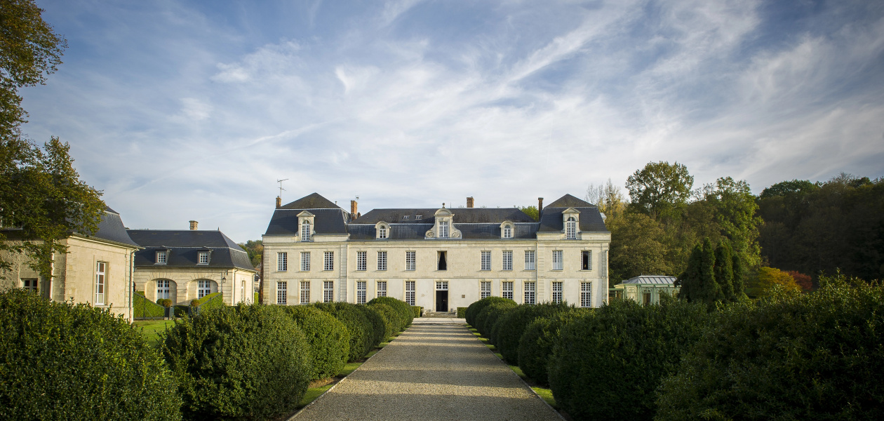 Отель Chateau de Courcelles