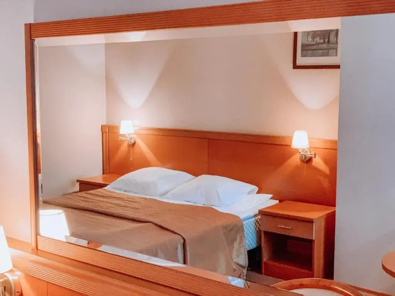 Гостиница Таврическая