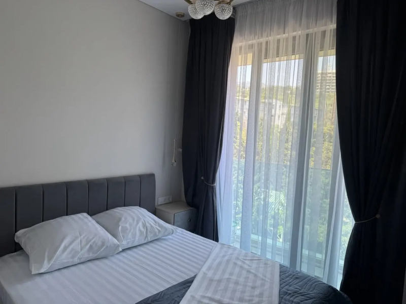 Апартаменты Скай Плаза с видом на Массандровский парк