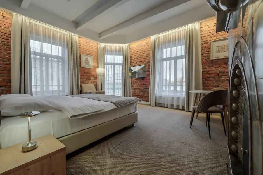 Отель Дом Тaт