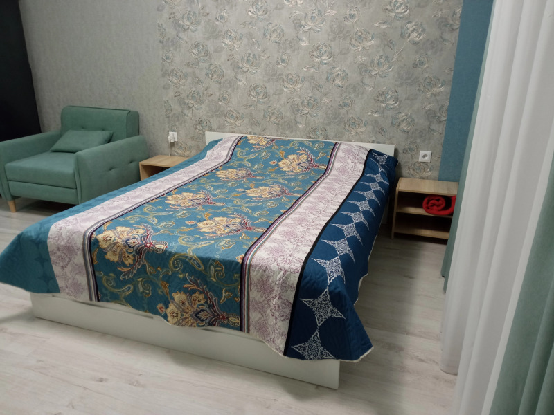 Апартаменты Удивительная 9