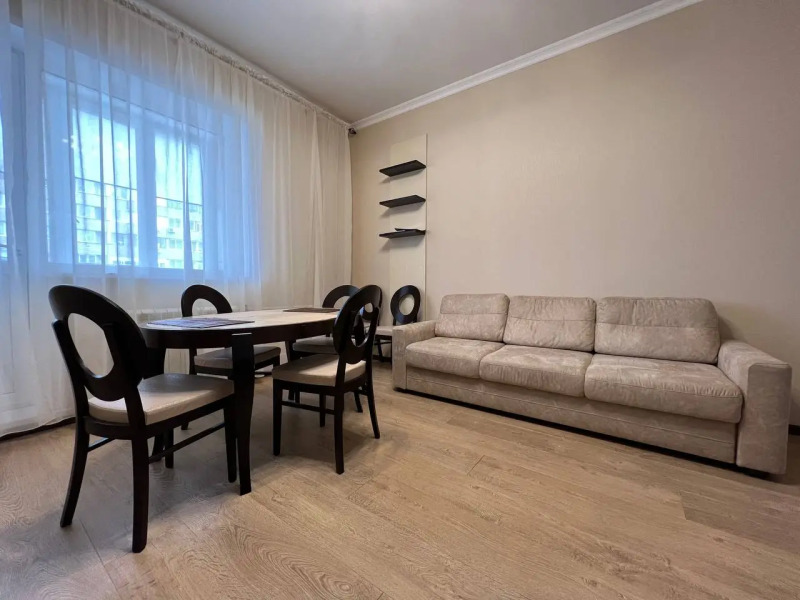 Квартира Трехкомнатная Автозаводское Шоссе 37