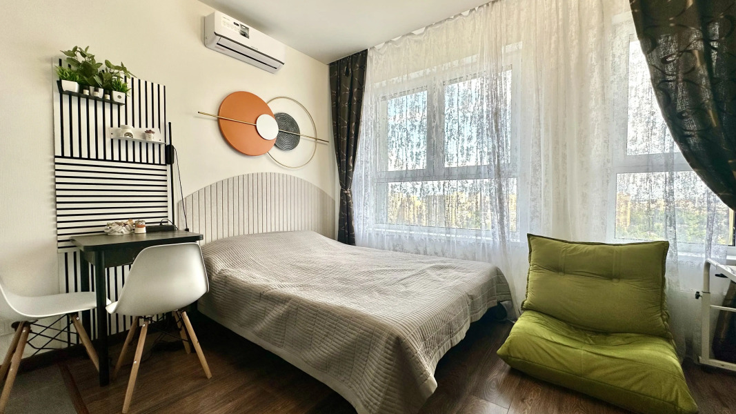 Апартаменты Истоман Two Клубничное Поле