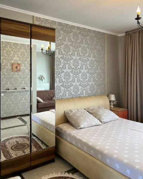 Квартира двухкомнатная с балконом