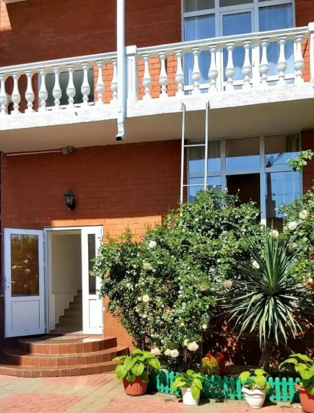 Гостевой дом на Садовой 62