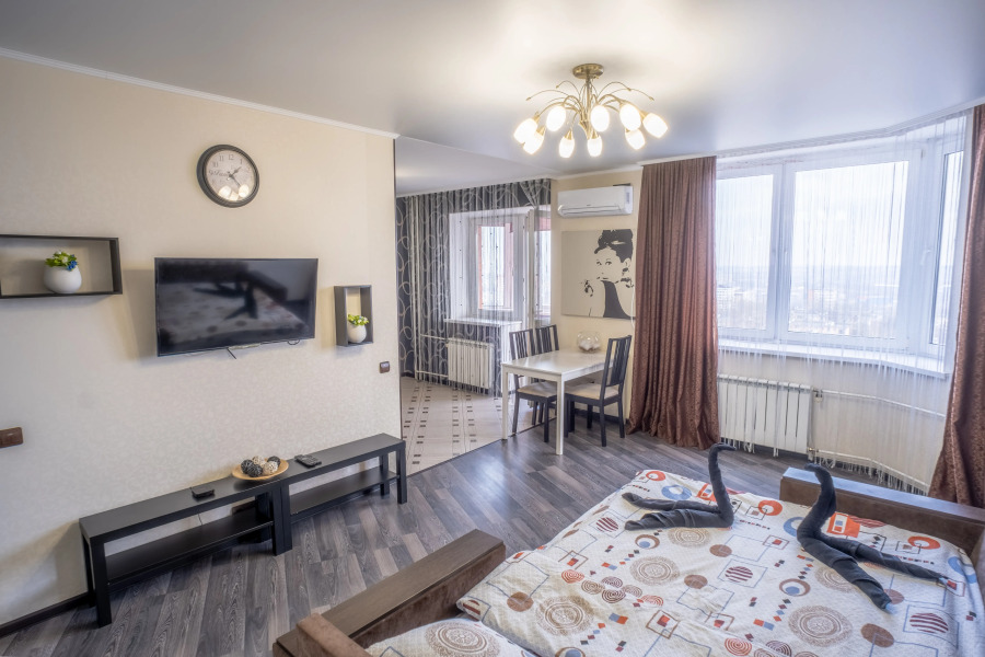 Апартаменты студия на главном проспекте Тулы