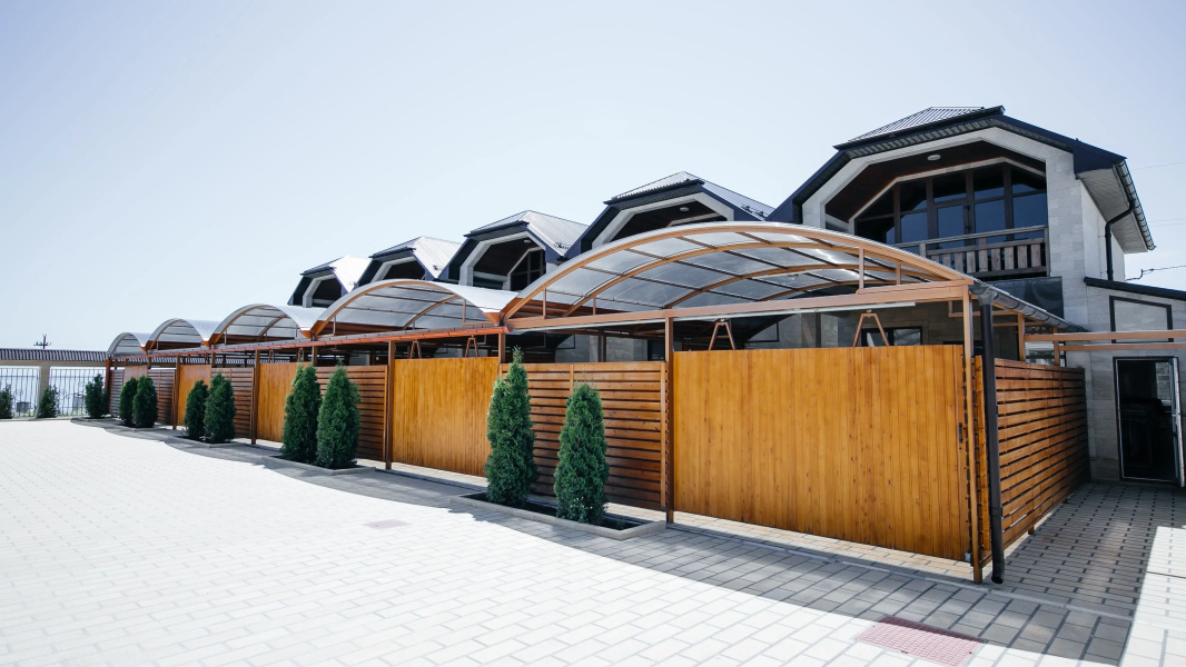 Golden Beach Hotel