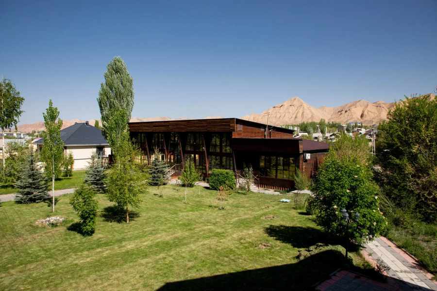 Отель Хан Тенгри