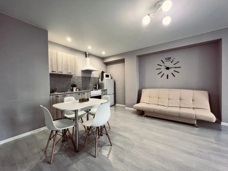 Квартира 2-к на Октябрьском Проспекте 117