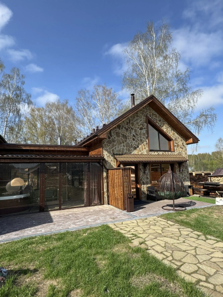 Частный дом в Белой Роще 351