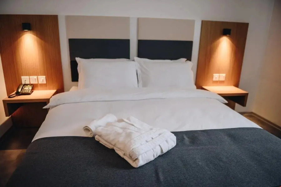 Отель Ingate Suite