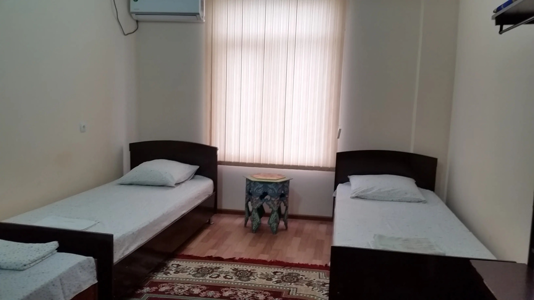 Хостел Sharq 21