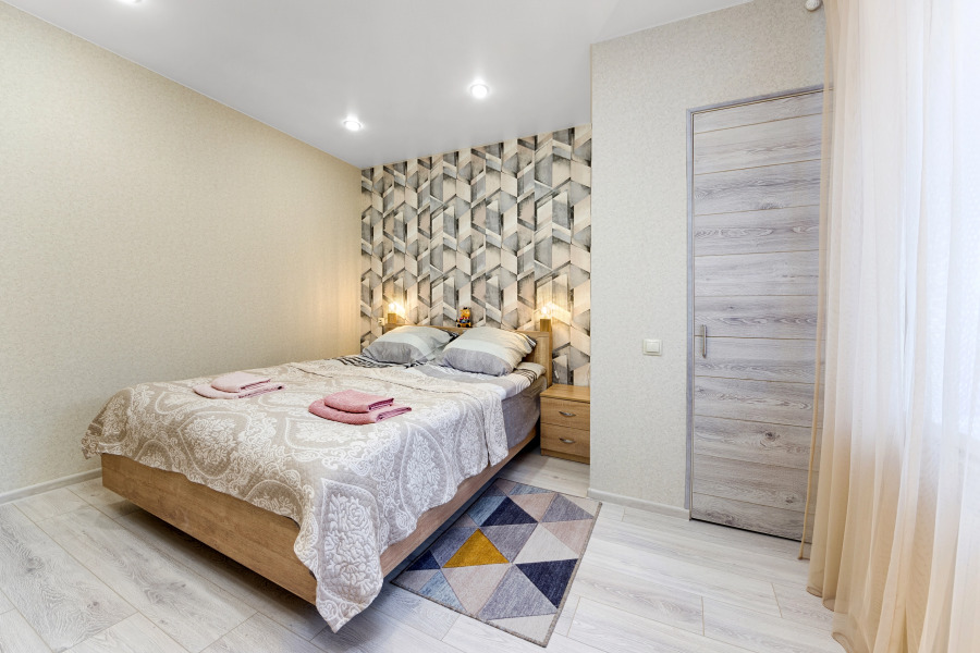 Апартаменты Двухкомнатная квартира в Центре города на Дунаевского 12