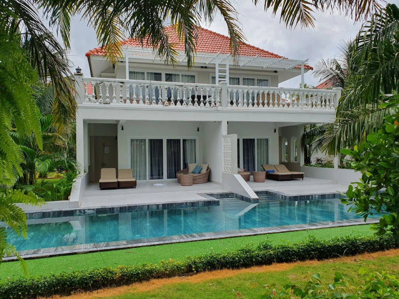 Курортный отель Mercury Phu Quoc Resort & Villas