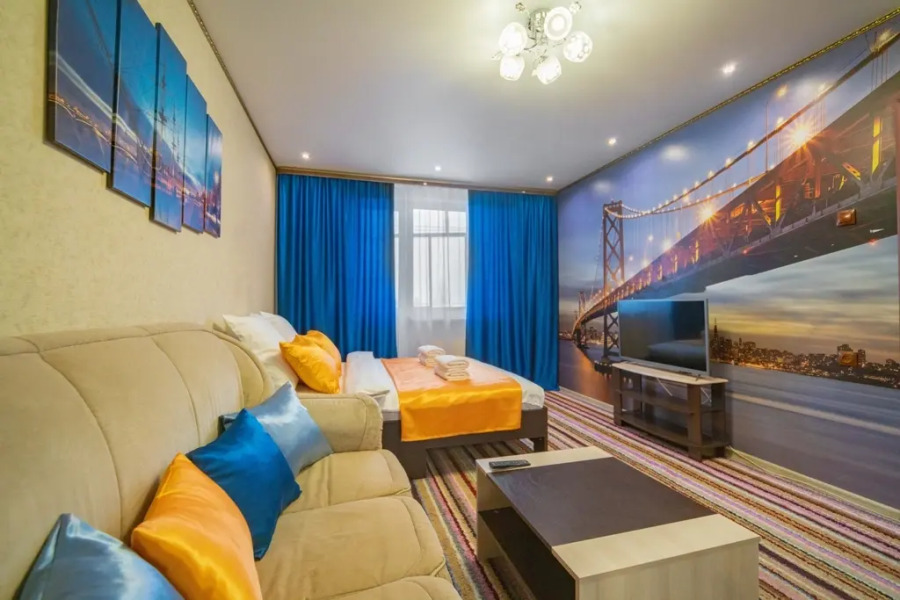 Апартаменты Пять Звёзд с видом на Обь