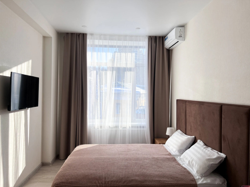 Апартаменты на Толстого