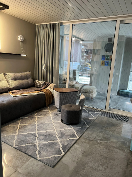 Апартаменты Светелка в доме КУБ В КУБе