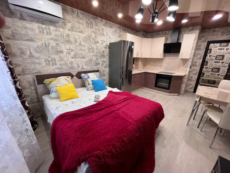 Апартаменты с панорамным видом на Стройкова 51