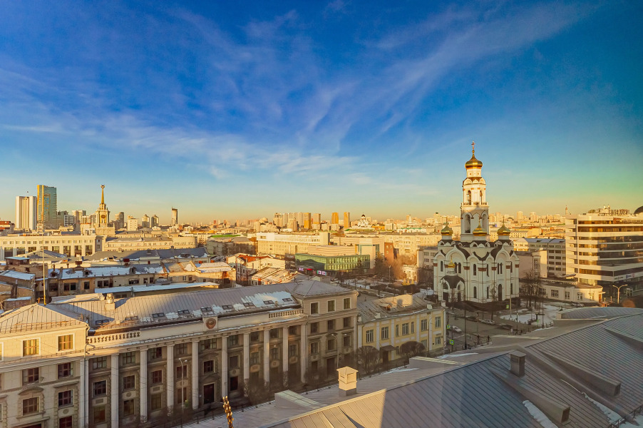 Апартаменты Rooms in Radius Central House с видом на город(11 этаж)