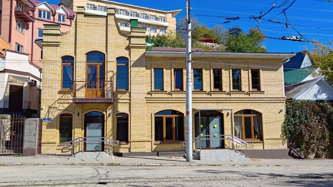 Отель Цветник