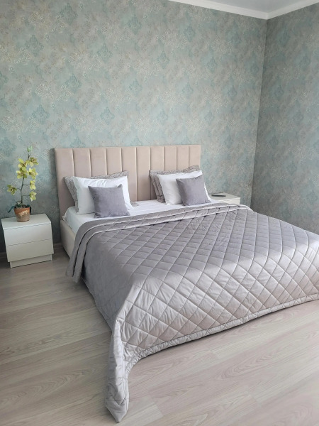 Квартира Новороссийская 111