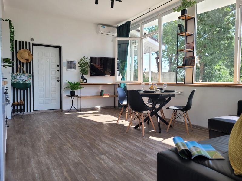 Апартаменты Красная 15