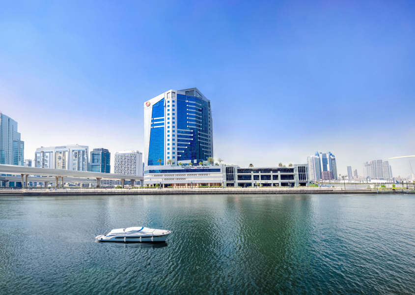 Отель Grand Mercure Business Bay