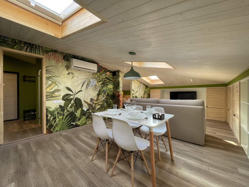 Апартаменты Тропики  MoreAparts