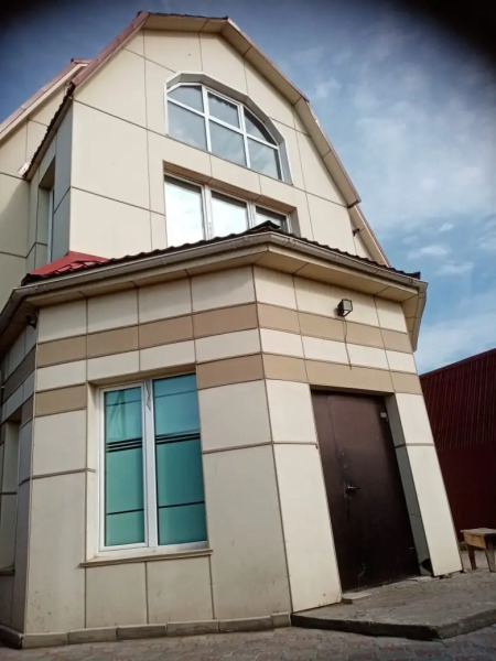 Гостевой дом комплекс на улице Маерчака  109Г/11