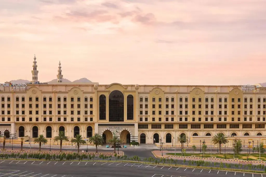 Отель Four Points by Sheraton Makkah Al Naseem