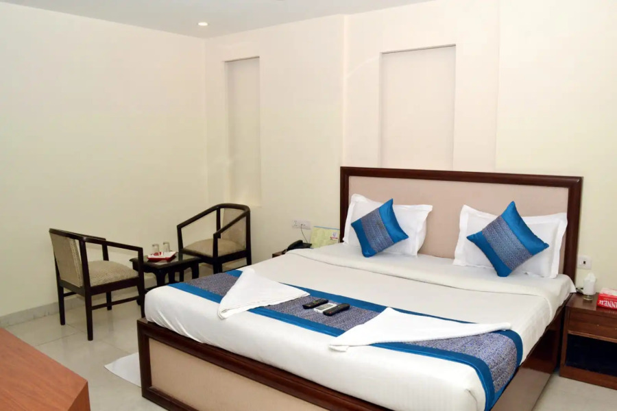 Отель Airport Blu Pebbles