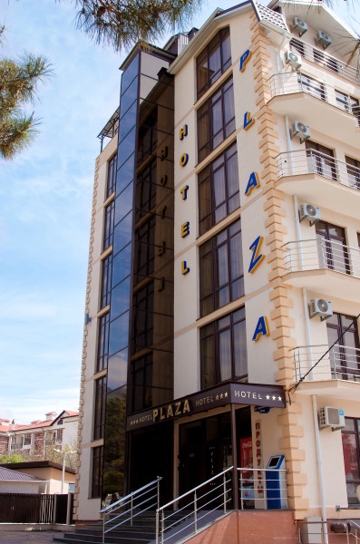 Отель Plaza